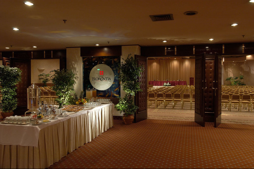 Conference Florentia Hotel Флоренция Бизнес снимка